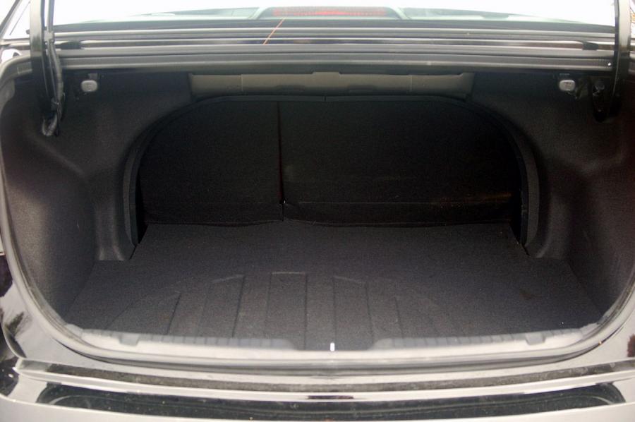  Kia Forte SX 2010 года  (фото 7 из 48)